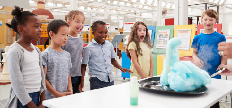 students at a science museum